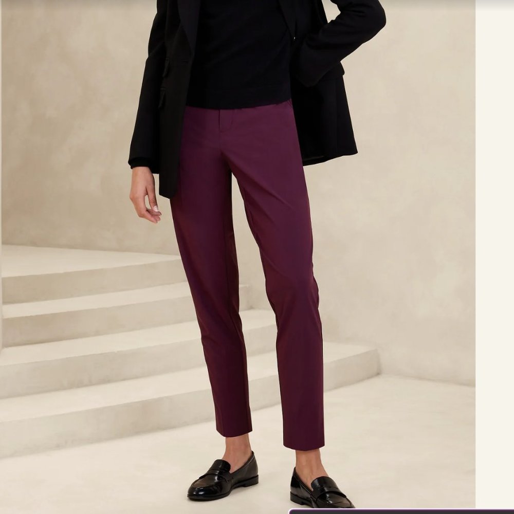 BR High-Rise AirStretch Pull-On Taper Pant Maroon L